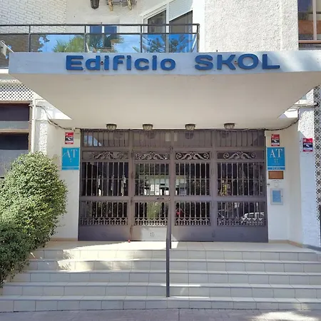 Skol 231 - At Skol Building In Centre With Sea Views 公寓 马尔韦利亚