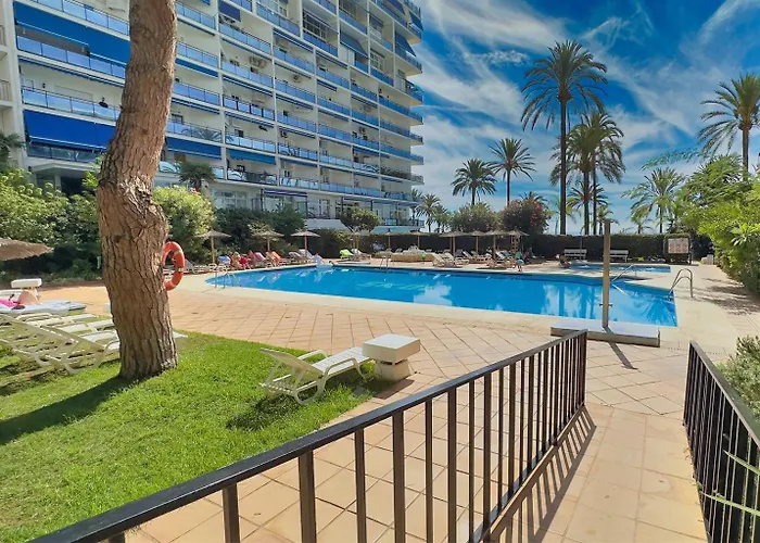 Skol 231 - At Skol Building In Centre With Sea Views Marbella