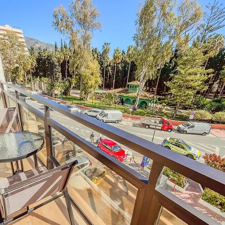 Skol 231 - At Skol Building In Centre With Sea Views Lejlighed Marbella